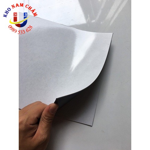 Nam châm dẻo A4 có keo độ dày 0,75mm