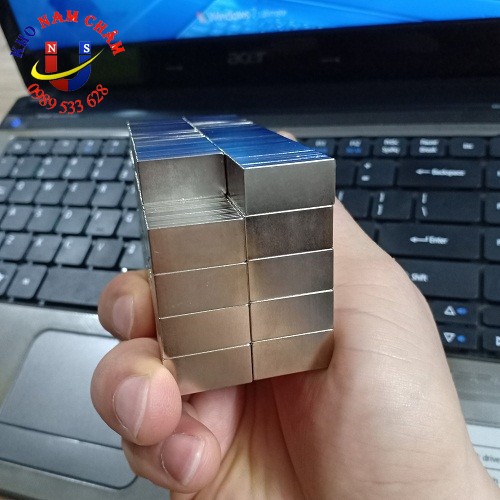 Nam châm viên 20x10x1mm N42 