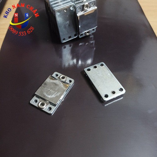 Nam châm dán hoa xe cưới loại nhỏ