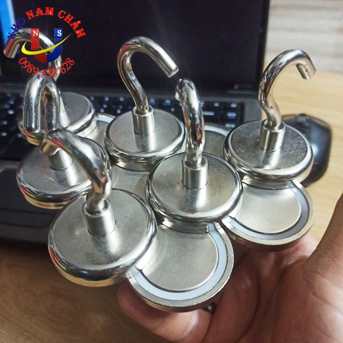 Móc treo nam châm D48