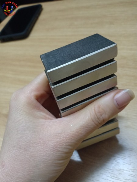 Nam châm viên 50x30x10mm