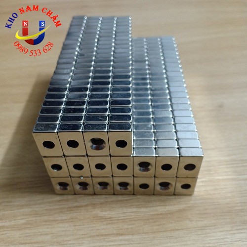 Nam châm viên 15x10x5 lỗ vát 4mm