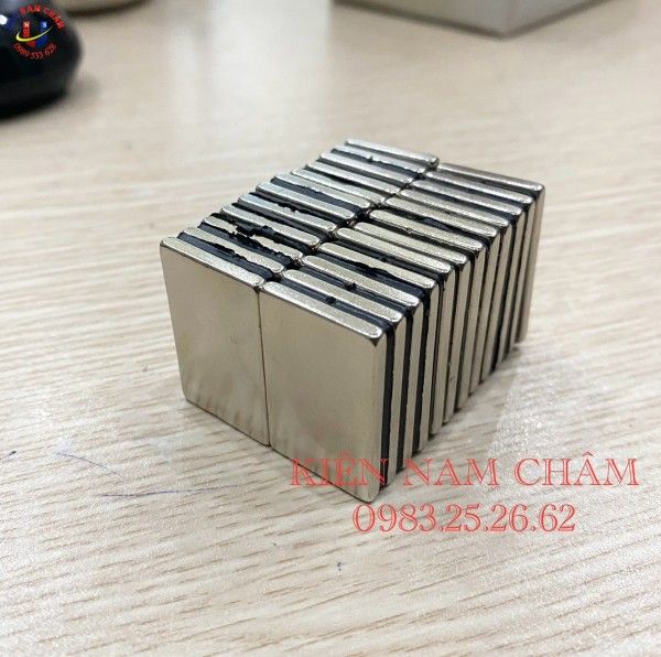 Nam châm viên 30x20x3mm siêu mạnh
