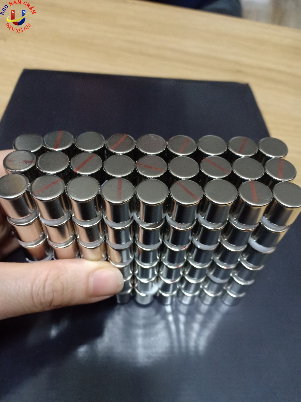 Nam châm N52 kích thước D11x11mm