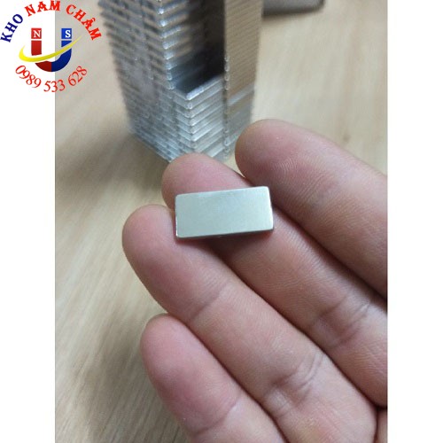 Nam châm N42 kích thước 20x10x2mm