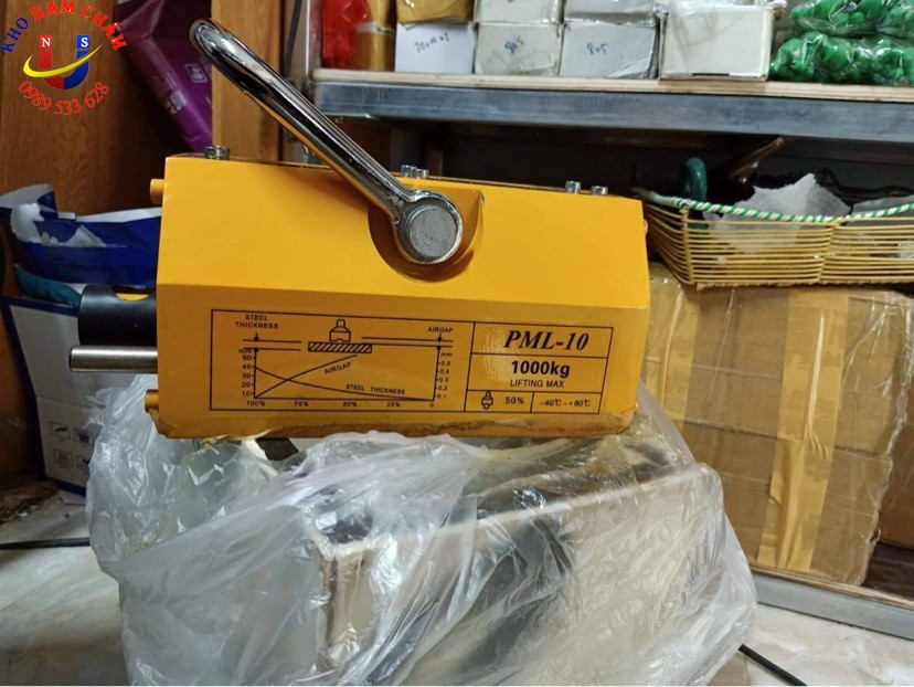 Nam châm nâng tay gạt 1000kg PML