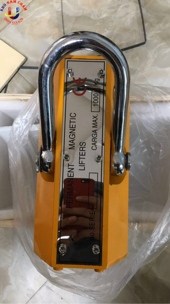 Nam châm nâng tay gạt 1000kg PML
