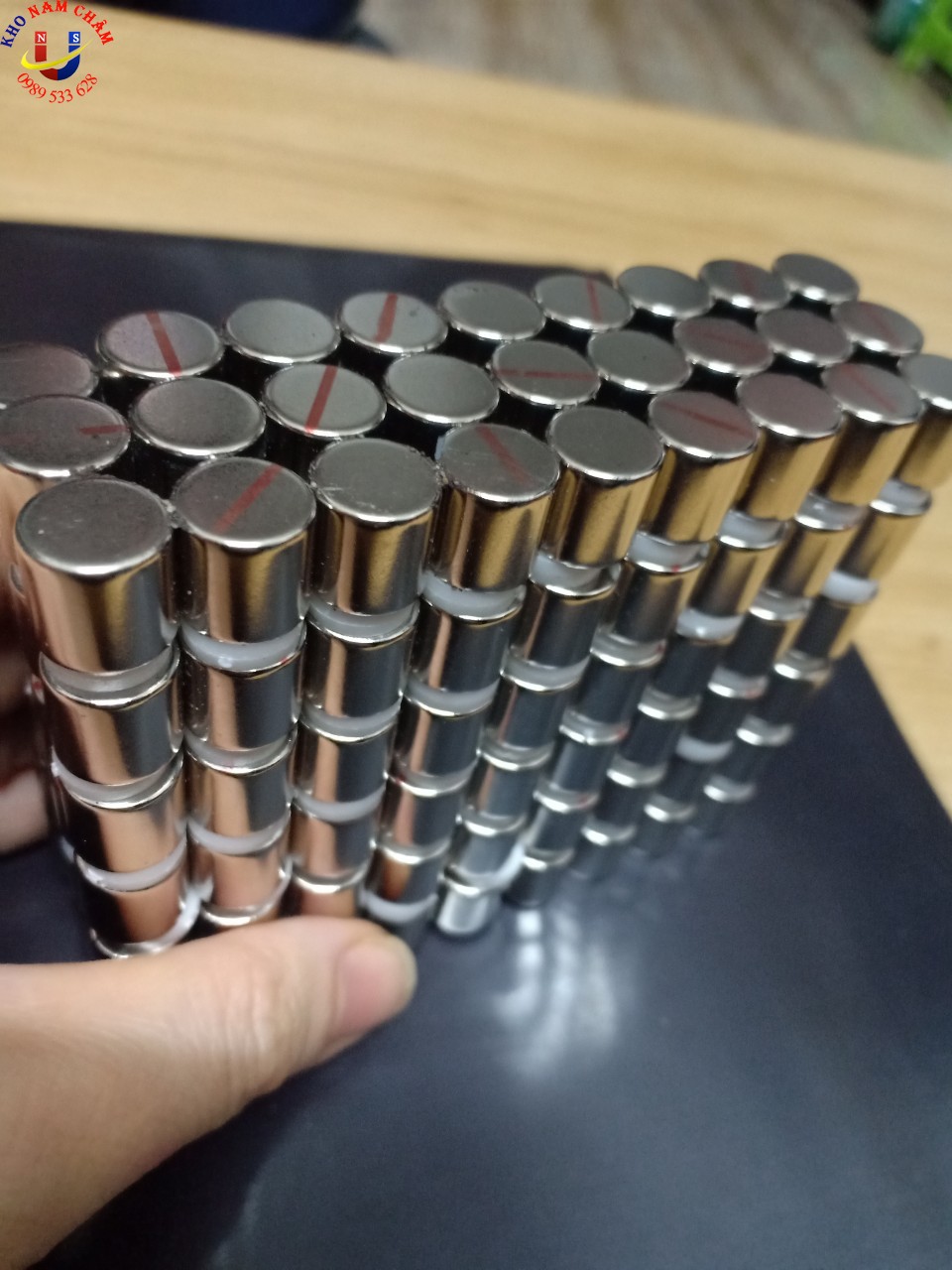 Nam châm N52 kích thước D11x11mm