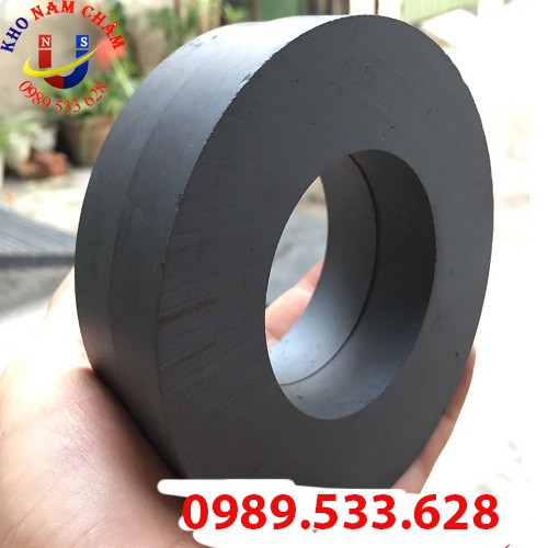 Nam châm ferrite D140x20 lỗ 70mm