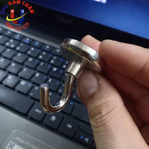Móc treo nam châm D32