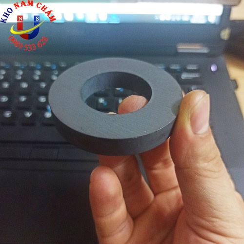 Nam châm loa D60x10 lỗ 32mm