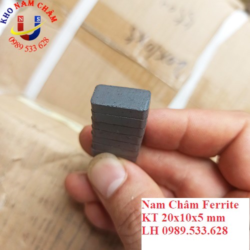 Nam châm Ferrite 20x10x5mm
