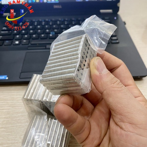 Nam châm viên D5x1mm mạ niken chịu nhiệt 350 độ C